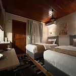 Lily Mansion