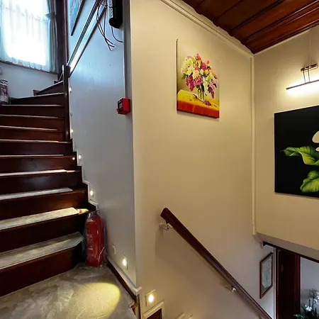 Apartment Lily Mansion